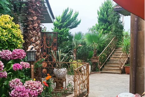 واحد تکخواب در طبقه همکف ویلا داریوش رشت