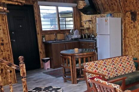 کلبه استخردار سوئیسی دوخواب لیا در تنکابن