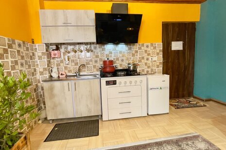 واحد مبله تکخواب پِرجان در بومگردی رامسر