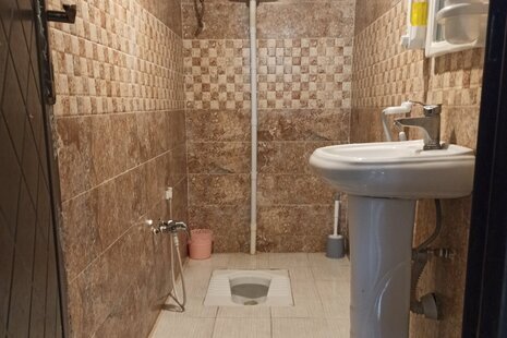 آپارتمان مبله دو خواب آریوبرزن 3 در شیراز