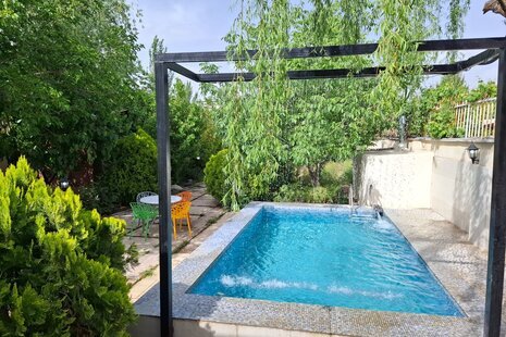 باغ ویلا استخردار دوخواب در مهرشهر کرج