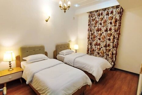 آپارتمان مبله سه خواب استخردار در اقدسیه