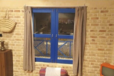 کلبه تک خواب مهتاب 2 در اقامتگاه نوشهر