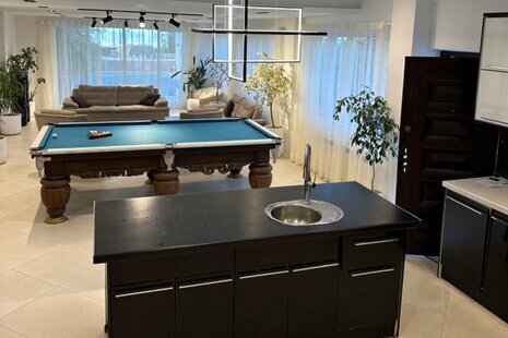 ویلا تریپلکس استخردار مازیار 1 در بندر انزلی