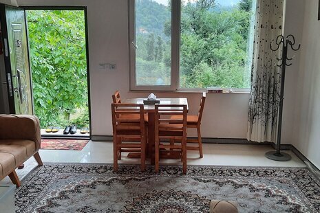 واحد تکخواب استخرگاه 2 در طبقه همکف ویلای رودبار