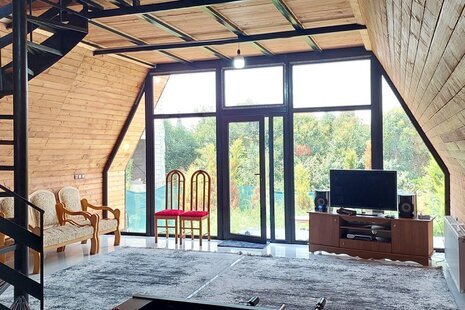 کلبه سوئیسی دوبلکس مبله دوخواب آرش 2 در تنکابن