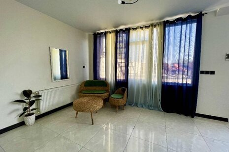 ویلا مبله دوبلکس سه خواب استخردار شاهان در چهارباغ