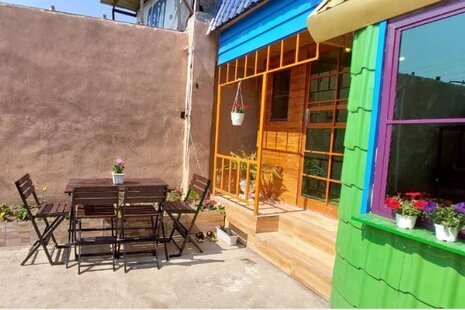 کلبه دوبلکس رنگی تک خواب در قائم شهر