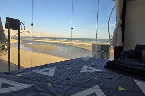 سوئیت 1 ساحلی در مجتمع اقامتی محمدزاده کنگان