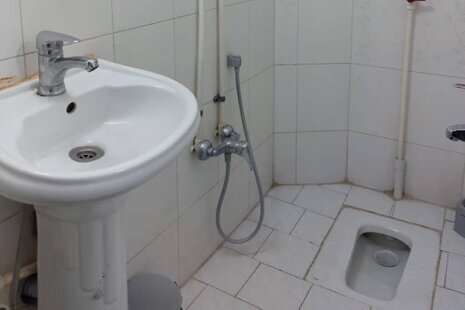 سوئیت 4 نفره هتلی شیک در مسافرخانه مشهد