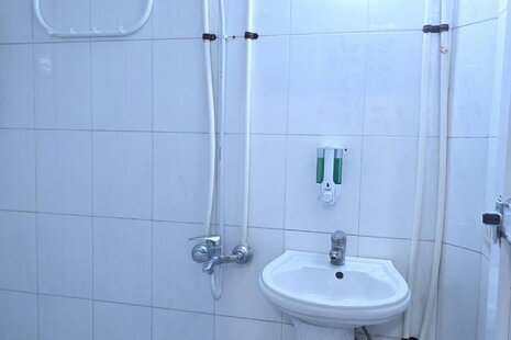 سوئیت (5نفره) در مسافرخانه مشهد