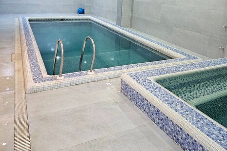 ویلا دوبلکس سه خواب استخردار قوی سفید در آمل