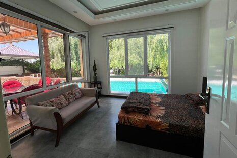 ویلا استخردار دوبلکس سه خواب لوکس در کردان