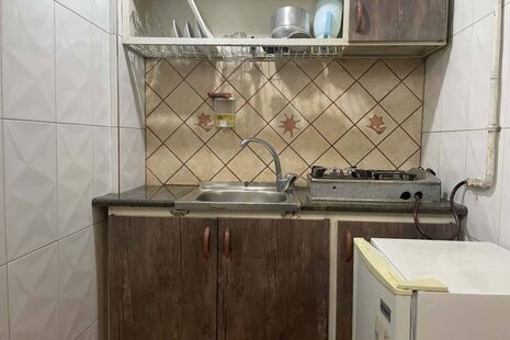 اتاق چهار تخت 202 در هتل مشهد