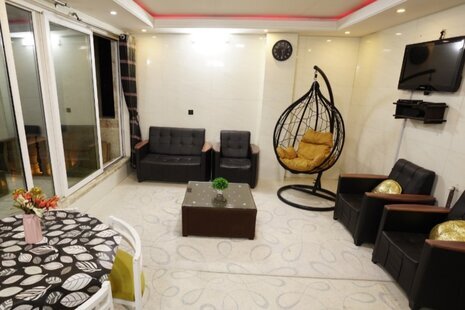 واحد دو خواب مبله در طبقه ی اول ویلا رینه