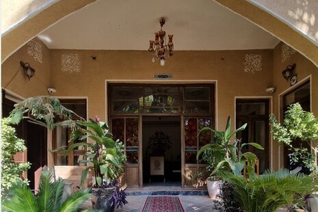 اتاق 6 عهد جانا اقامتگاه بومگردی اصفهان