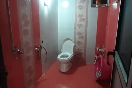 واحد تکخواب در طبقه همکف ویلا گلستان 6 در لاهیجان