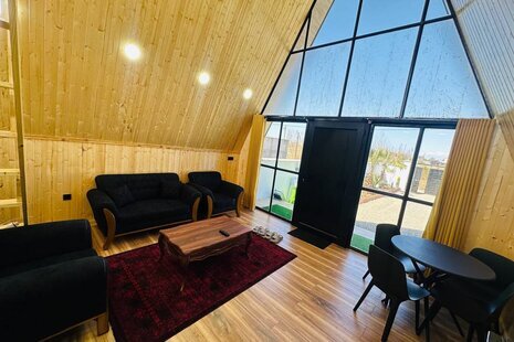کلبه سوئیسی مبله دوبلکس دو خواب جکوزی دار گلستان مهر 1 در سرخرود