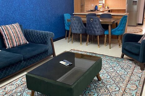 آپارتمان مبله تکخواب طبقه 1 در شهرک صدف