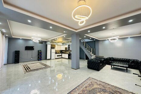 ویلا عمارت استخردار مدرن 3 خواب ترانسیلوانیا در کردان