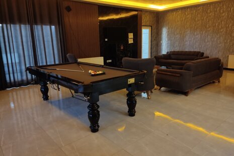 ویلا 3 خواب استخردار مدرن پاشا در چهارباغ