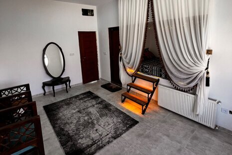 ویلا دوخواب مبله جکوزی دار در شهریار