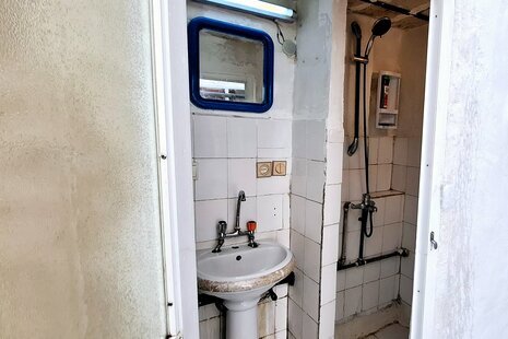 سوئیت 55 متری در خیابان هاشمی