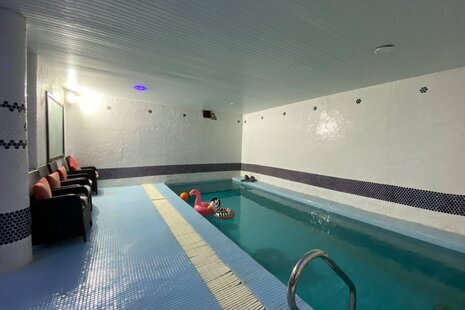 ویلا استخر دار تریپلکس سه خواب سوپر لاکچری در کیش