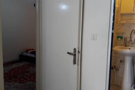 آپارتمان تکخواب مبله 104 در همدان