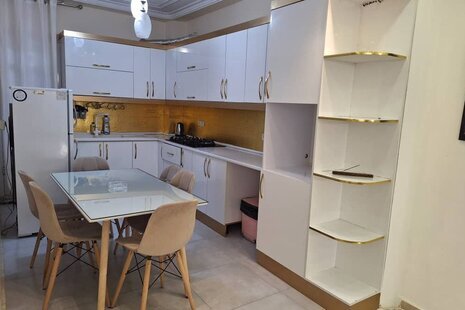 ویلا سه خواب مبله عمارت 5 در قشم