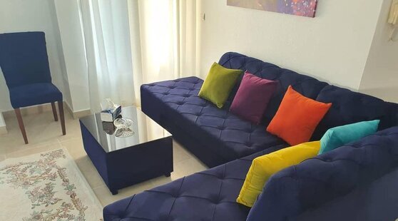 آپارتمان مبله دوخواب سورمه ای در کیش