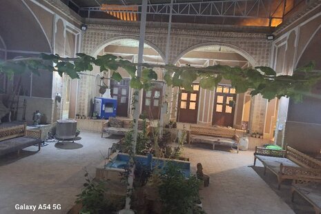 اتاق 1مستر در اقامتگاه بومگردی یزد