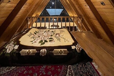 کلبه سوئیسی دوبلکس مبله تکخواب در نور