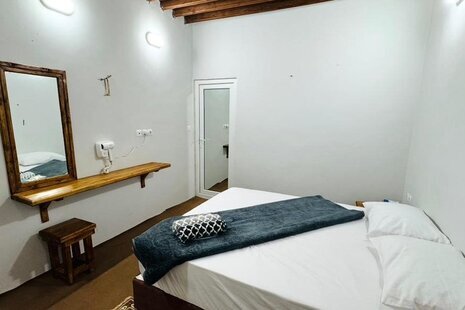 اتاق 25 متری ساحل در بومگردی قشم