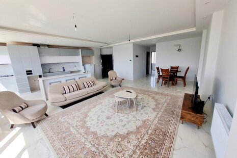 آپارتمان مبله دو خواب ارغوان 6 در شیراز