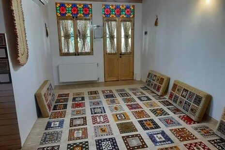 واحد تکخواب نازخاتون در اقامتگاه بومگردی خمام