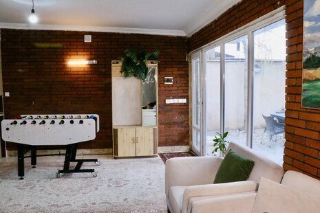 ویلا باغ استخردار مبله دوخواب مجنون در کردان