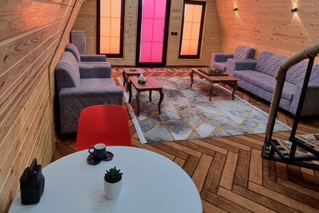 کلبه سوئیسی دوبلکس تکخواب مبله کاسپین در بندر انزلی