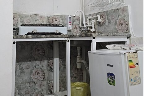 سوئیت 6 تخت مولوی در مشهد