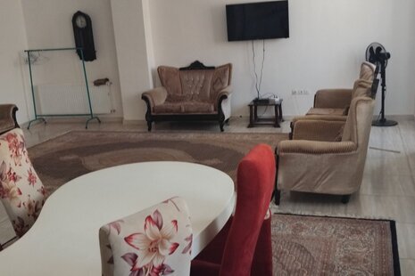 آپارتمان مبله دوخواب دادرس 2 در اردبیل