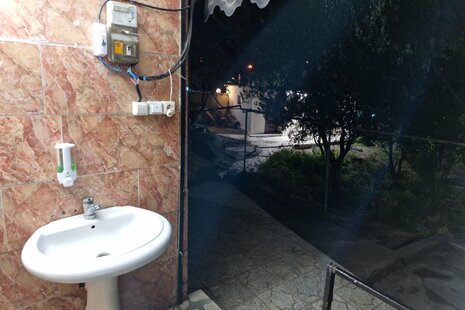 سوئیت مبله عمو ایرج در رودبار