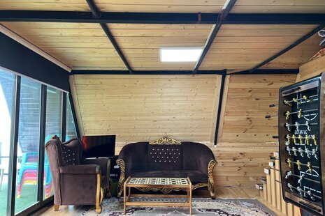 کلبه سوئیسی تکخواب قلعه در سوادکوه