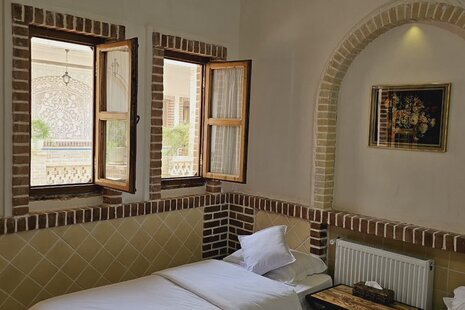 اتاق 4 در طبقه اول اقامتگاه بومگردی نطنز