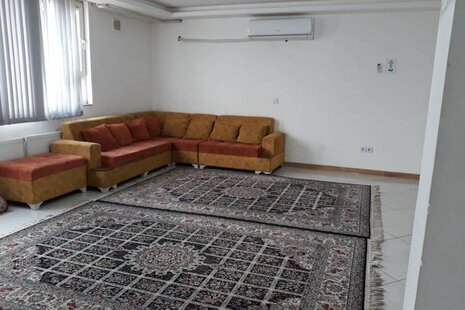 آپارتمان مبله دوخواب طبقه 3 باباطاهر 6 در همدان