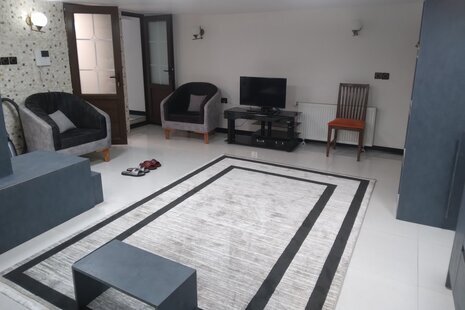 واحد مبله تکخواب کاوه1 در طبقه اول ویلای چابکسر