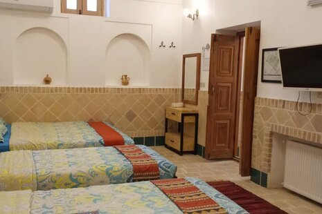 اتاق اشراقها در بومگردی یزد