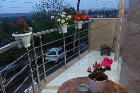 سوئیت واحد مبله در طبقه دوم ویلای رامسر
