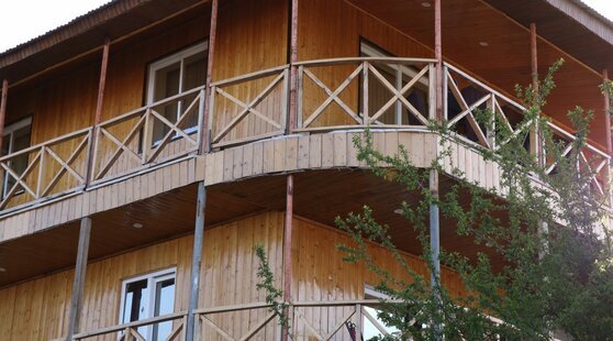 خانه چوبی دوخواب طبقه دوم در فیلبند