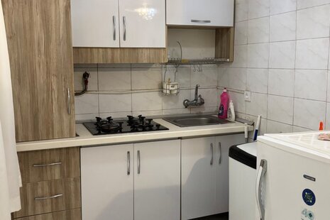 آپارتمان مبله تک خواب در میدان انقلاب