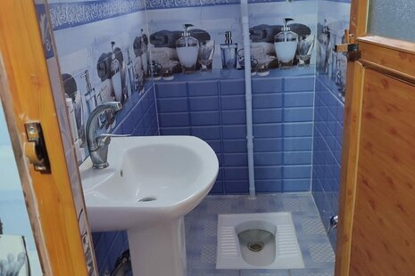 اتاق 12 متری در اقامتگاه بومگردی مهریز یزد